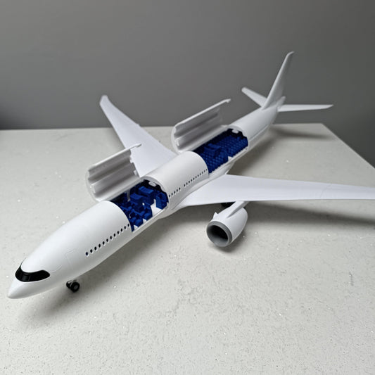 3D Printed Wide-Body Jet Model (A330-Style) – (1/100 scale) Aviation Display Gift for Pilots & Collectors
