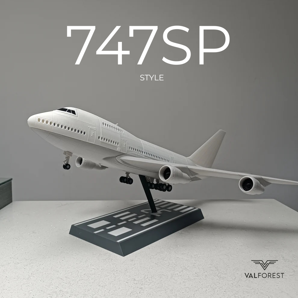 747SP style aircraft model (1/100 scale)