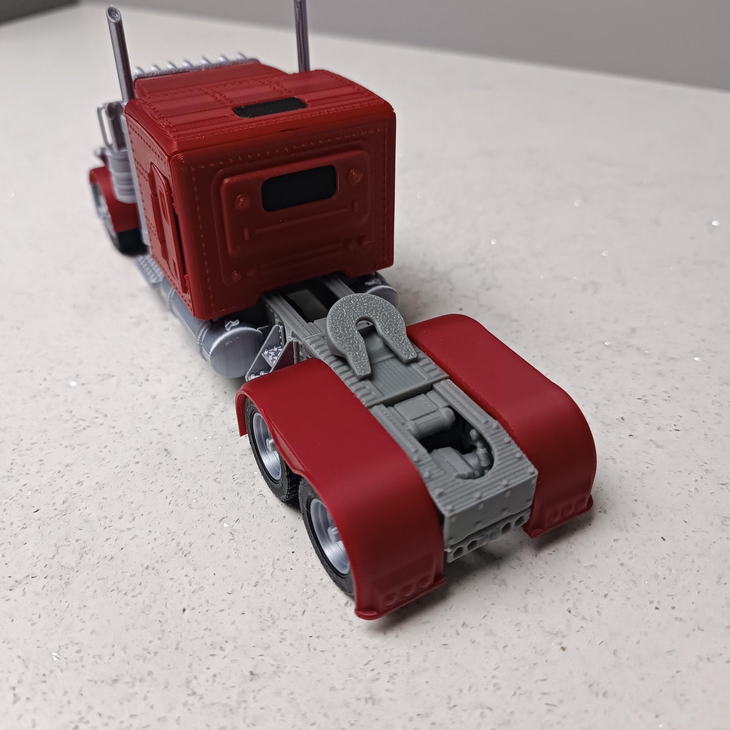 3D Printed Peterbilt 379 Model Truck | Unibilt Sleeper Replica