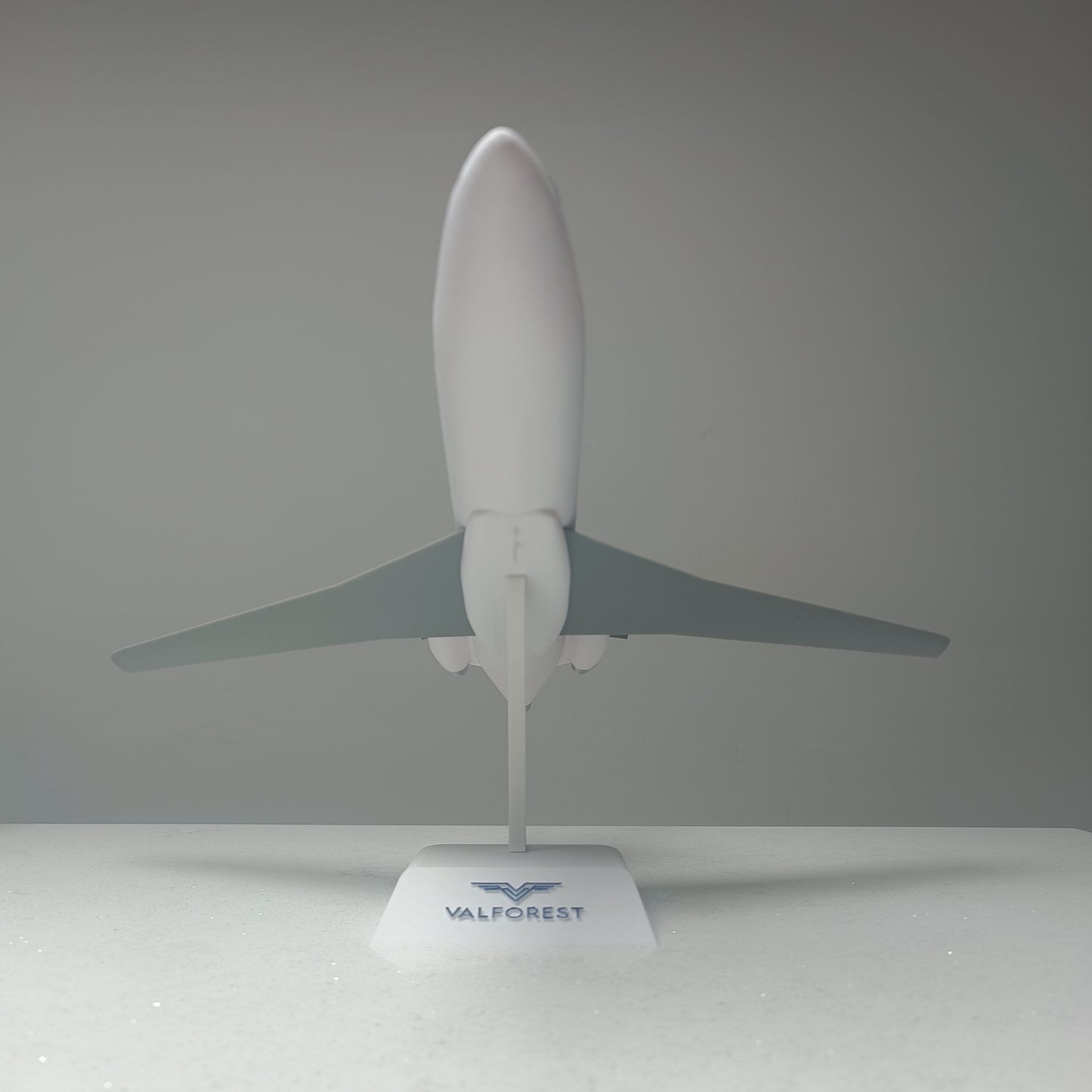 727-100 style aircraft model (1/80 scale)