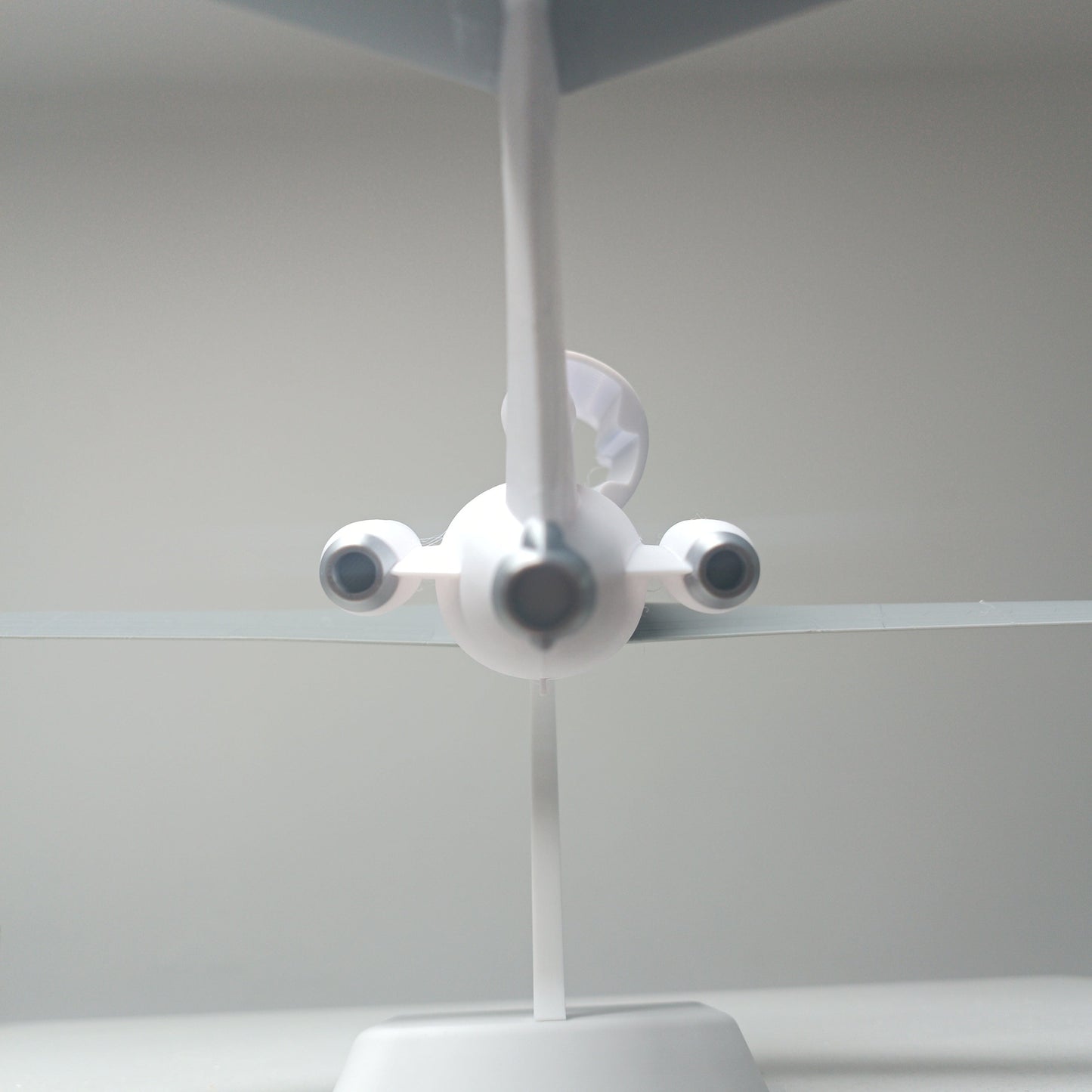 727-100 style aircraft model (1/80 scale)