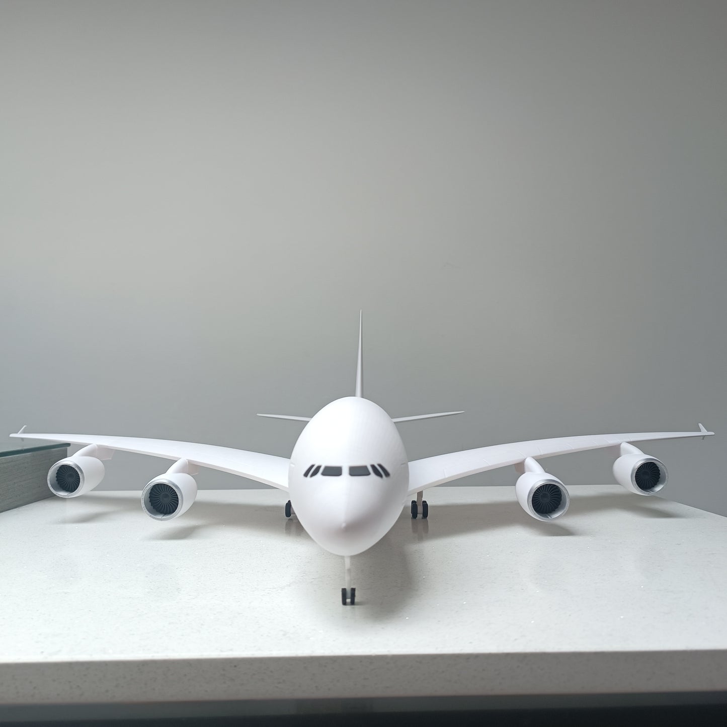a380 style aircraft model (1/100 scale)