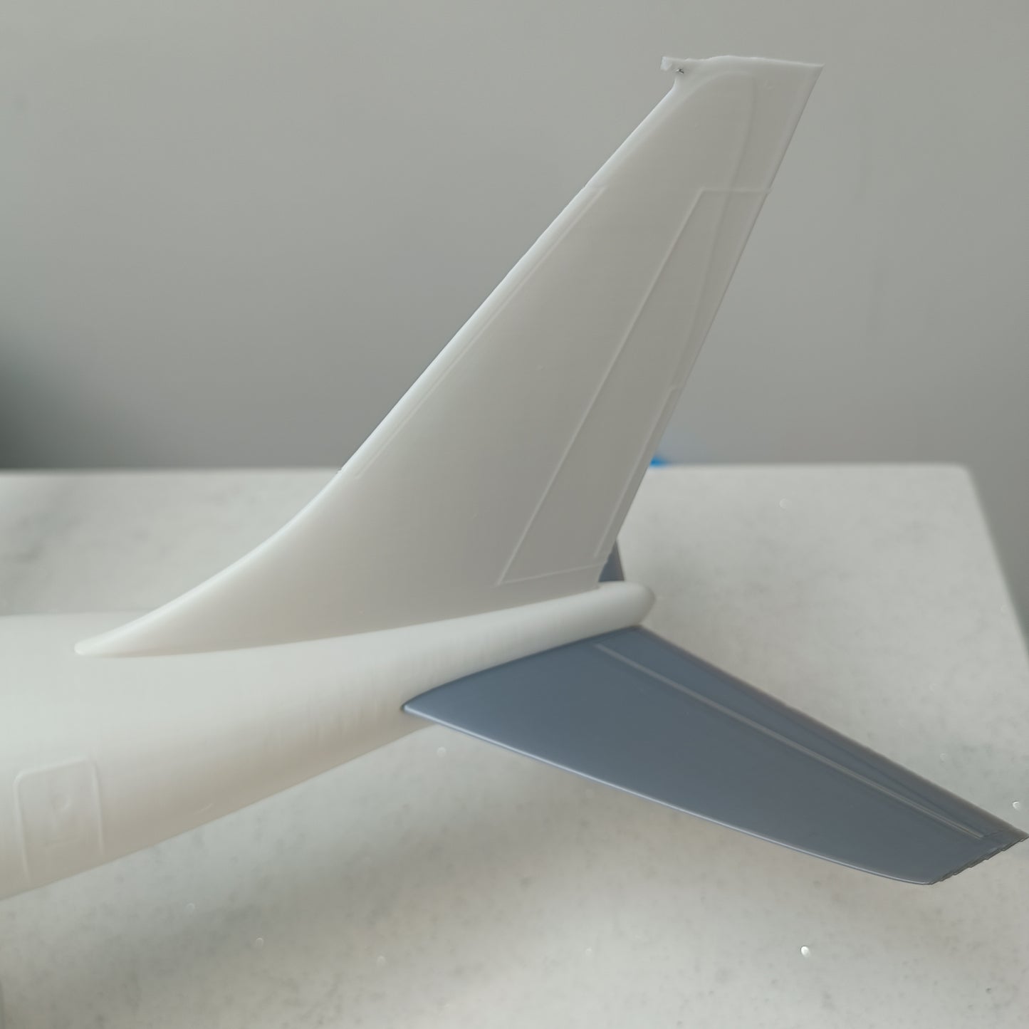 707-2 style aircraft model (1/80 scale)