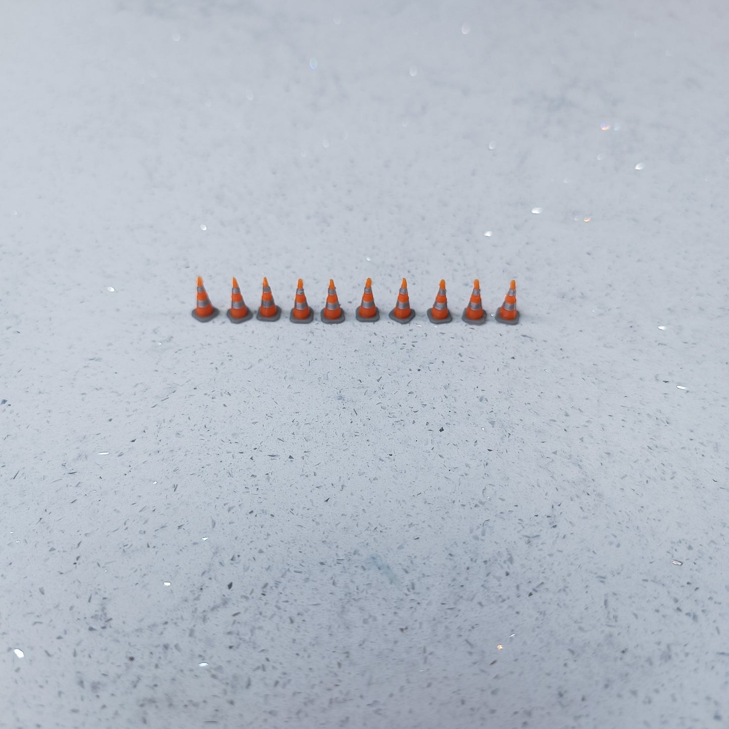 1:100 Scale Airport Safety Cone Set (10 Pack)