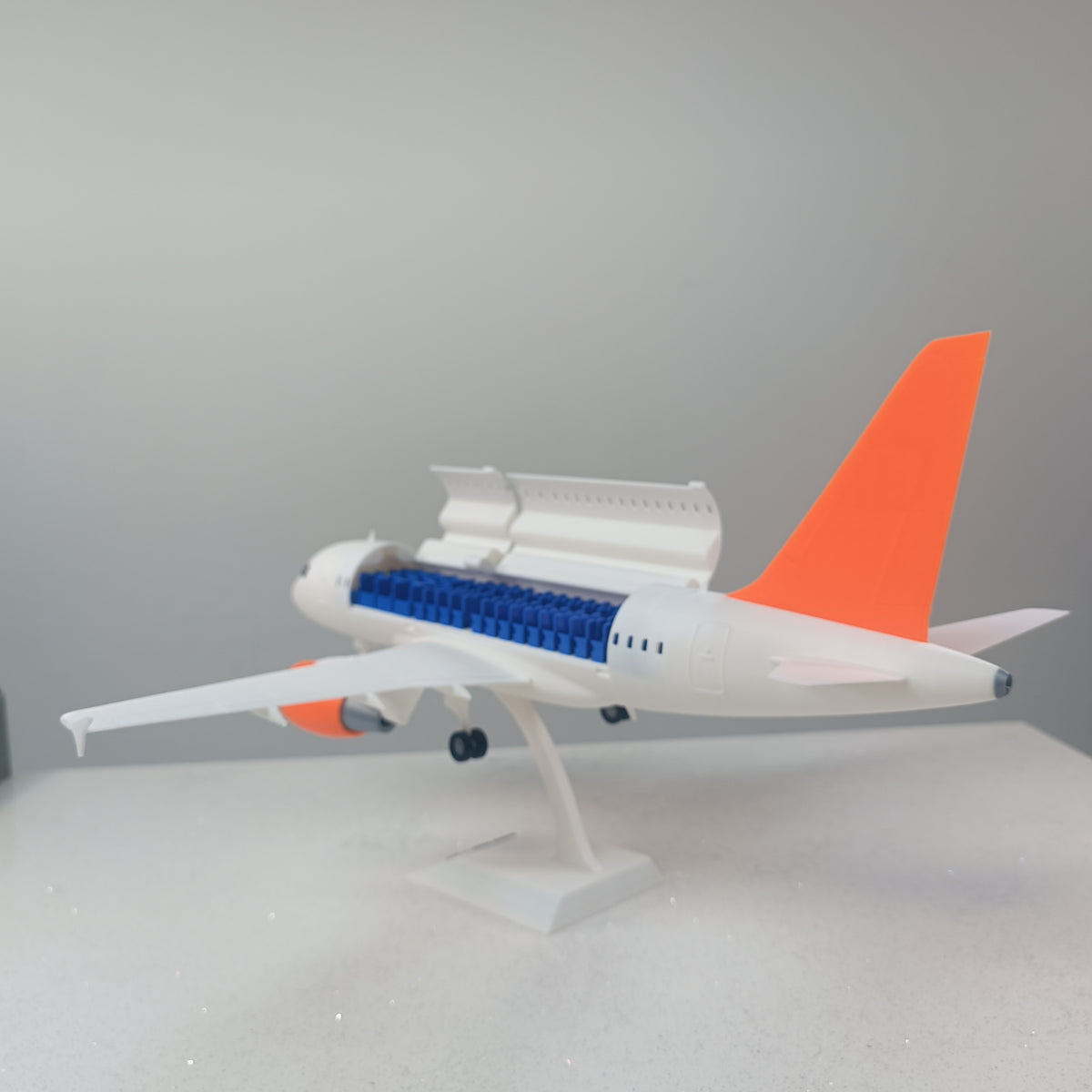 A318 style aircraft model (1/80 scale)