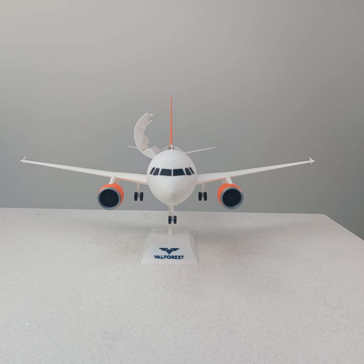 A318 style aircraft model (1/80 scale)