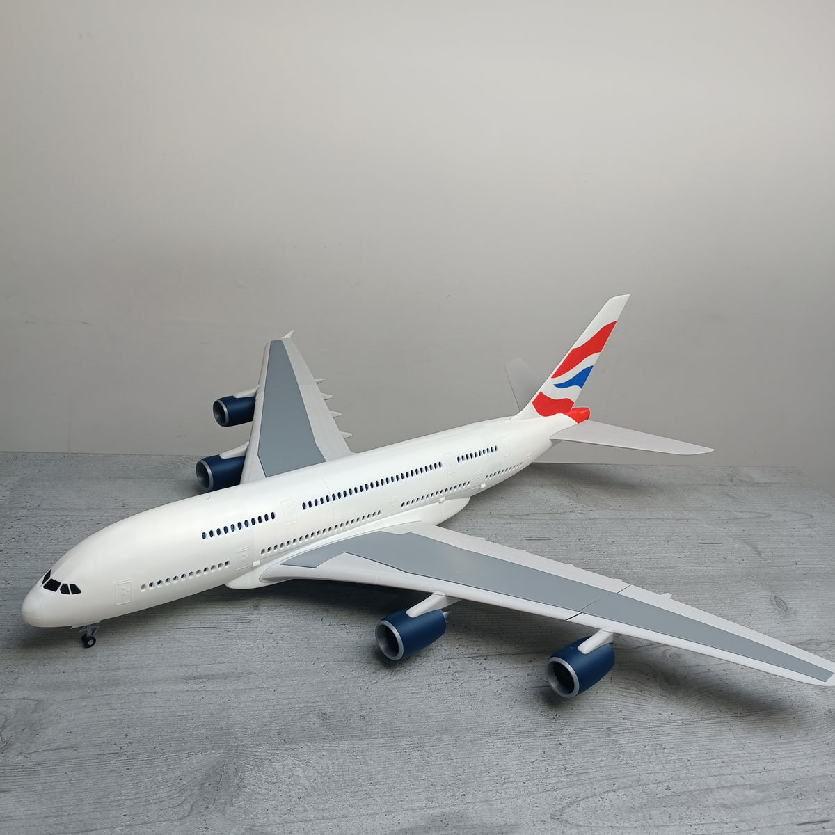 a380 style aircraft model (1/100 scale)