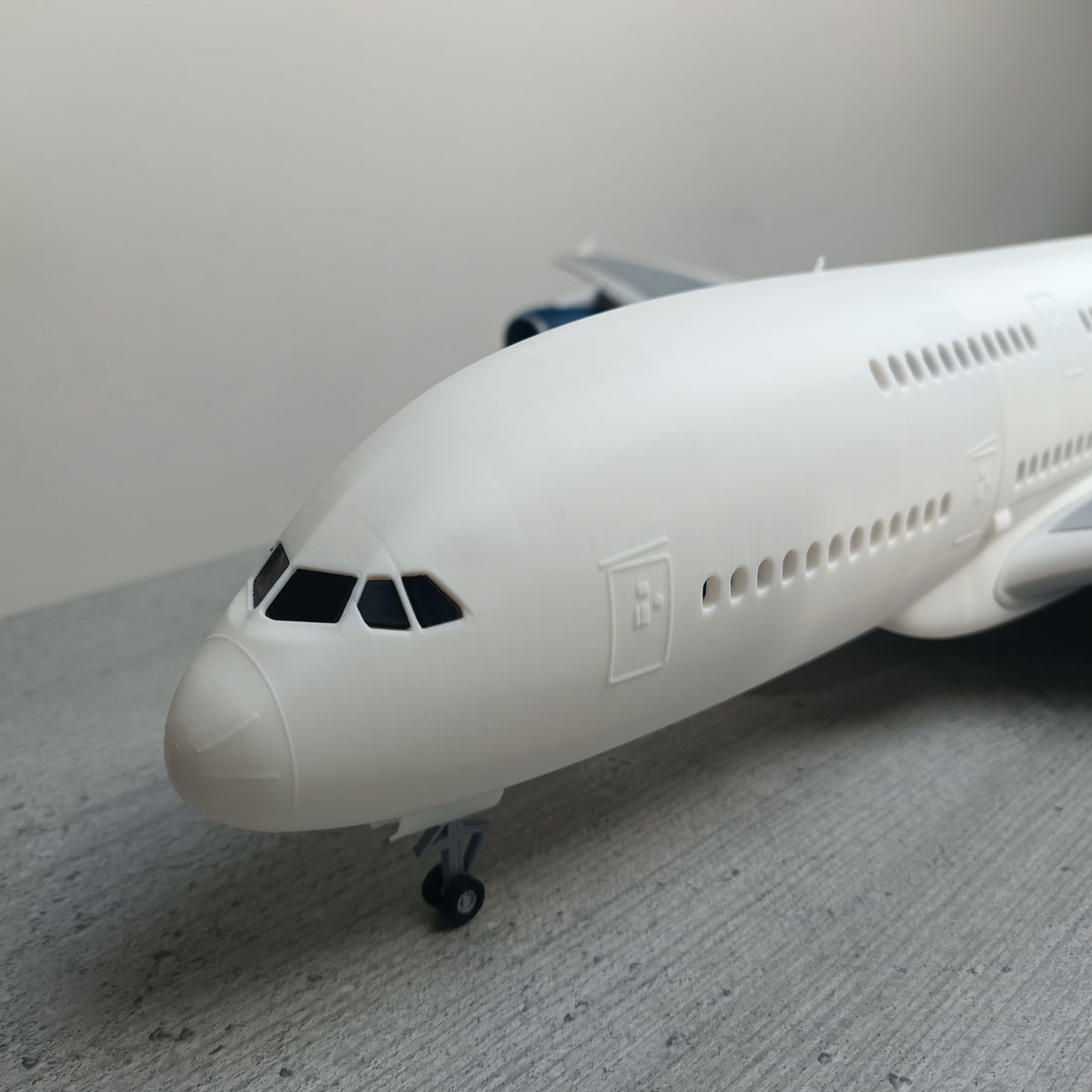 a380 style aircraft model (1/100 scale)