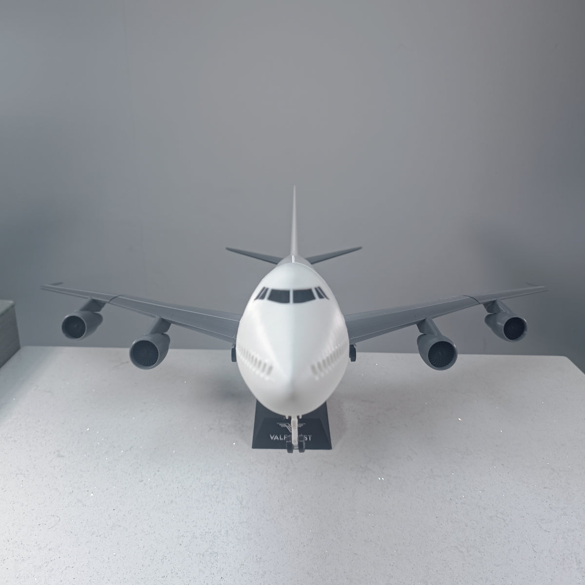 747-100 style aircraft