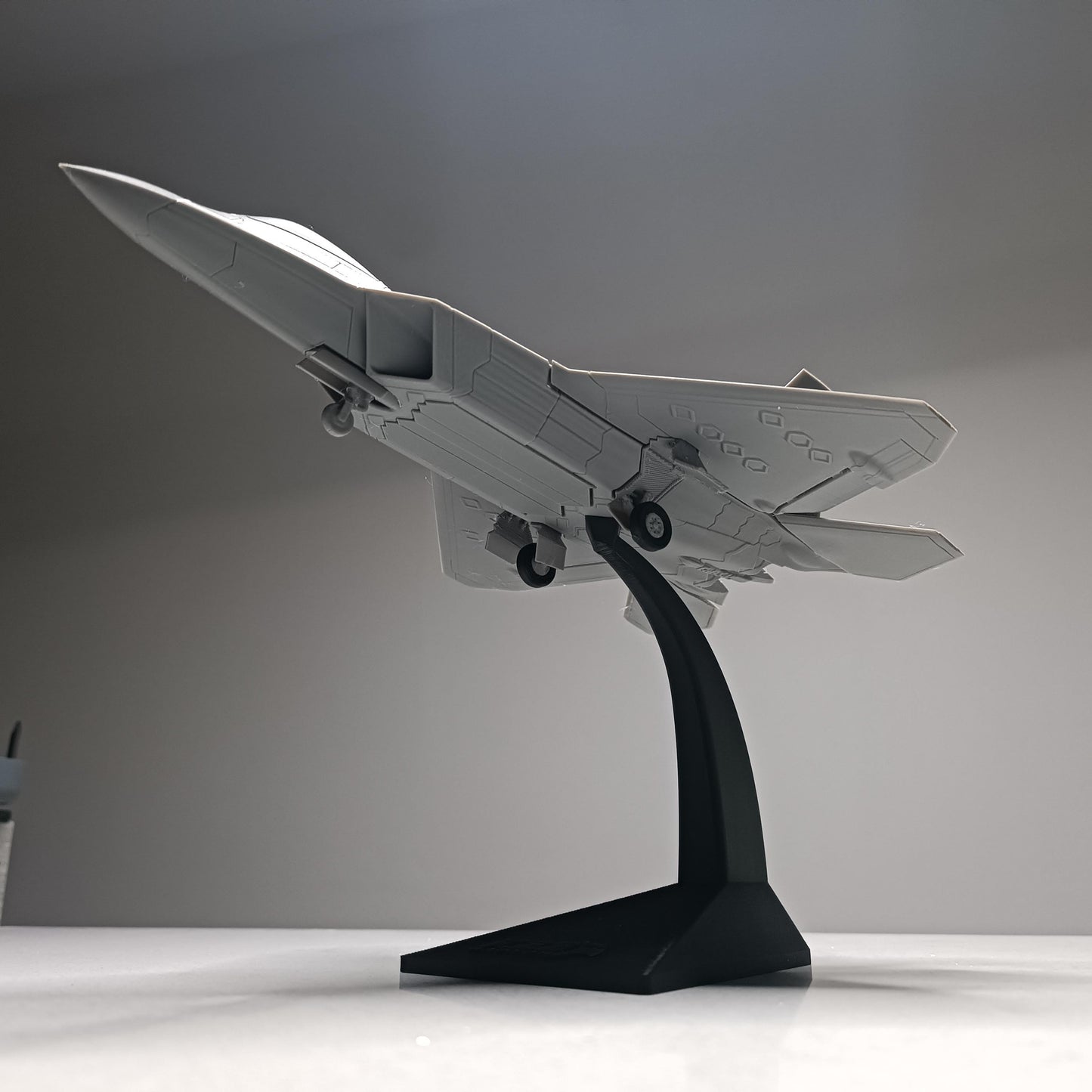 F-22 Raptor Model Jet | 1:48 Scale Aircraft Display