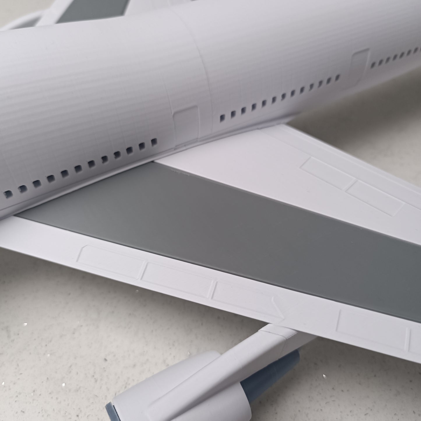 747 - 400 (1/144 scale) style aircraft model replica (Copy)