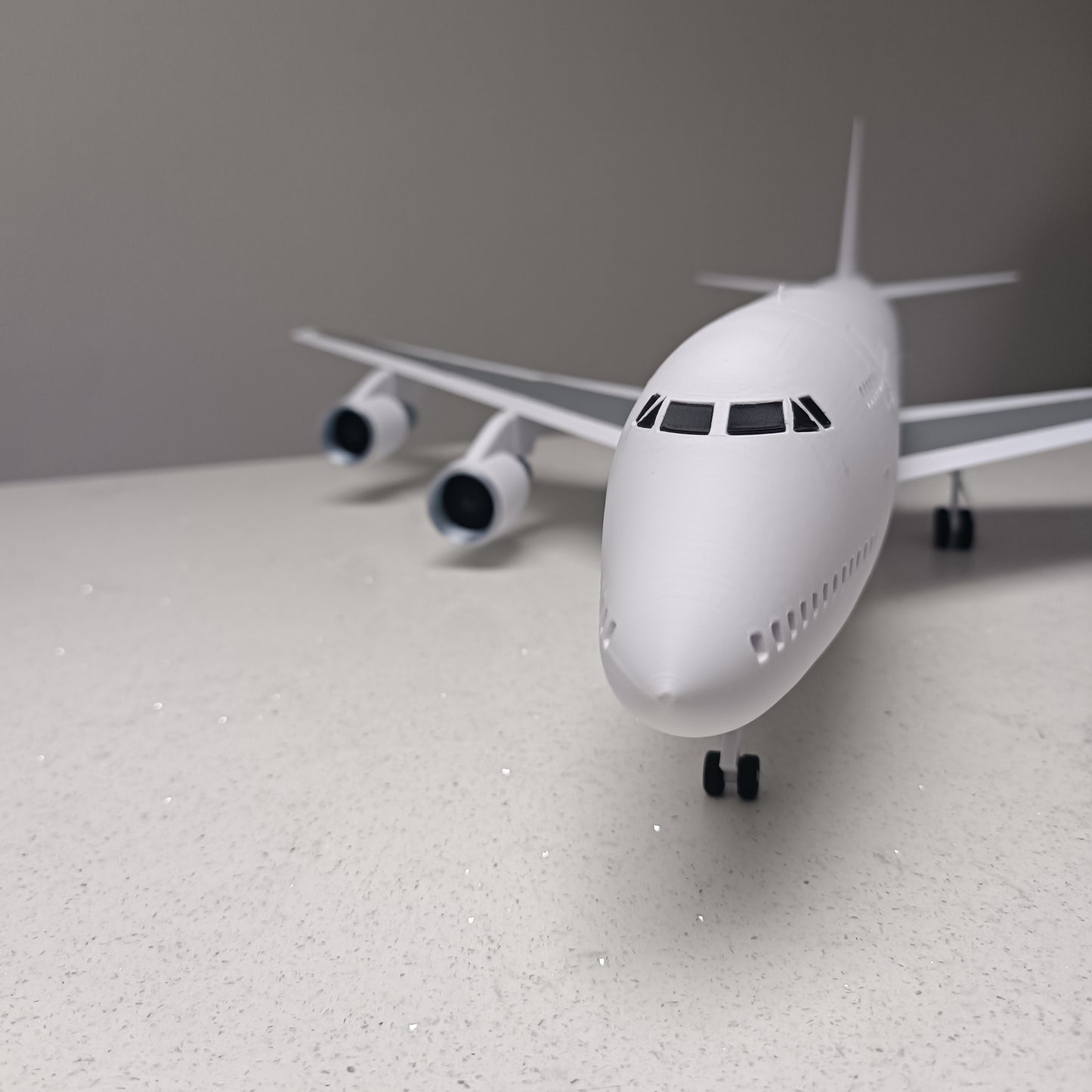 747 - 400 (1/144 scale) style aircraft model replica (Copy)