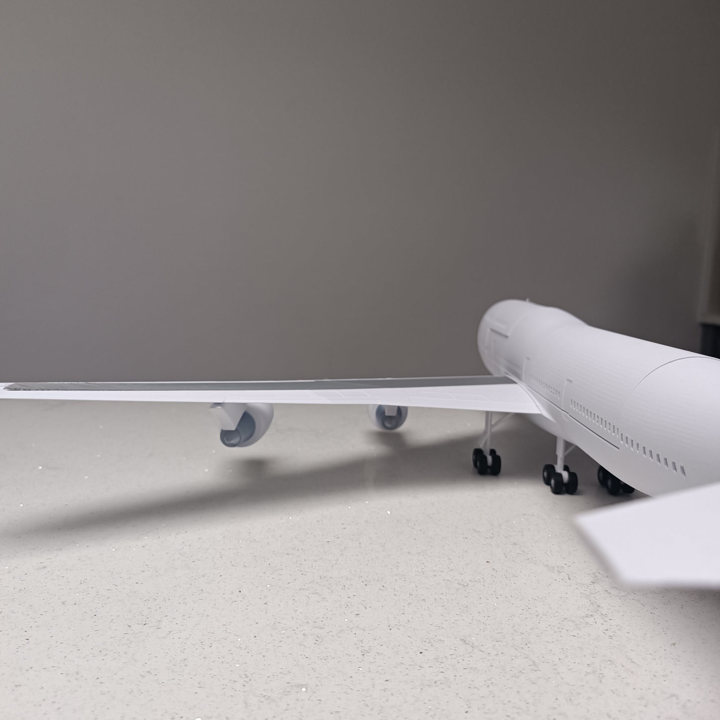 747 - 400 (1/144 scale) style aircraft model replica (Copy)