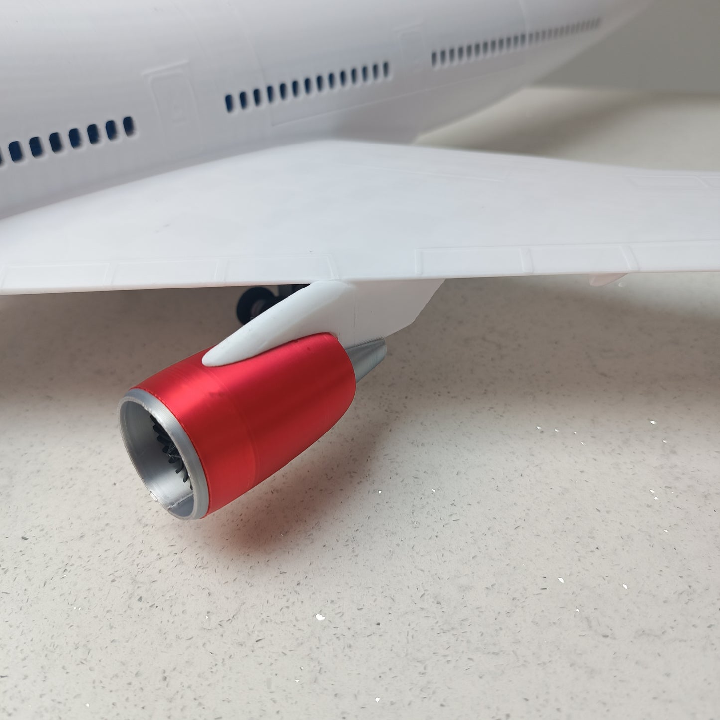747 - 400 (1/100 scale) style aircraft model replica