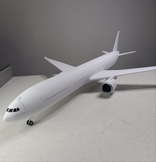 777-300er - style model plane